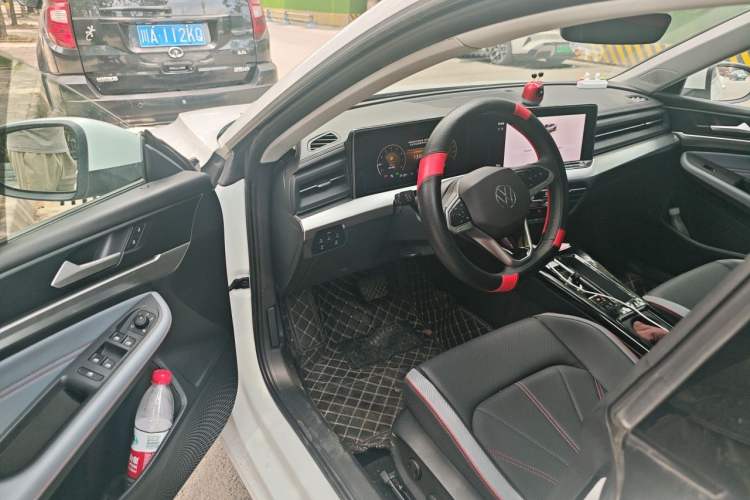 Used Volkswagen Lamando 2023 Lavida L 280TSI DSG Spicy Edition Driver Seat