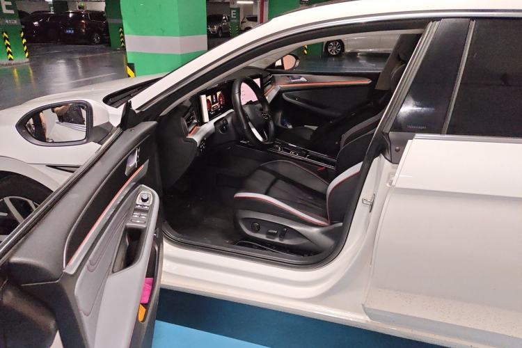 Used Volkswagen Lamando 2023 Lavida L 280TSI DSG Cool & Spicy Edition Driver Seat