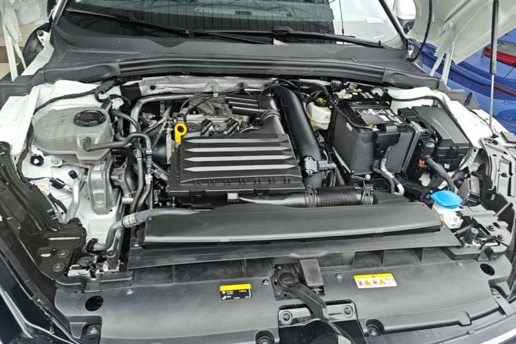 Used Volkswagen Lamando 2023 Lavida L 280TSI DSG Cool & Spicy Edition Engine Bay