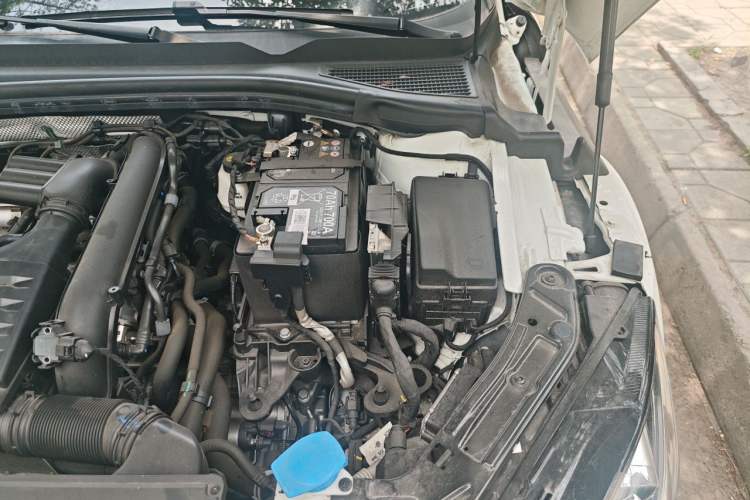Used Volkswagen Lamando 2023 Lavida L 280TSI DSG Spicy Edition Engine Bay Left