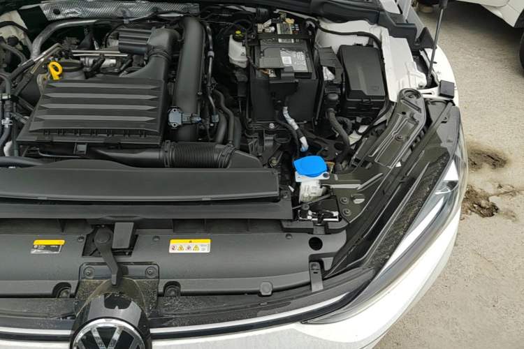 Used Volkswagen Lamando 2023 Lavida L 280TSI DSG Cool & Spicy Edition Engine Bay Left