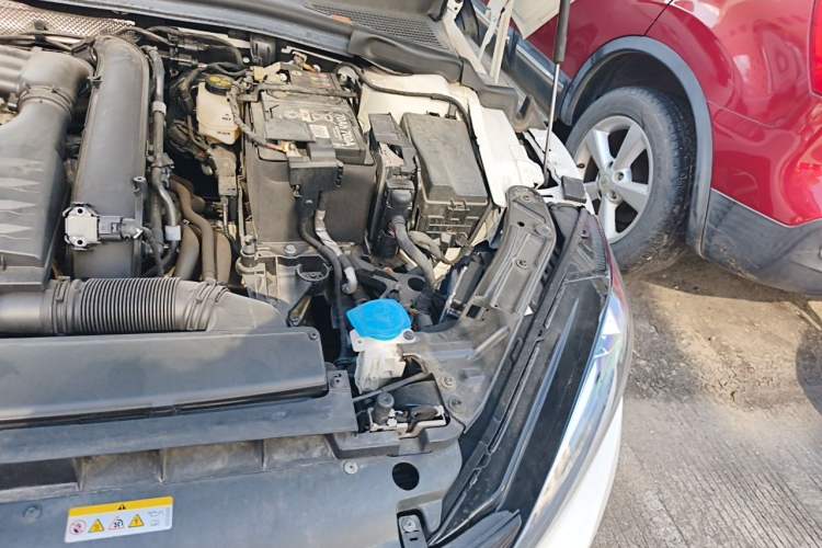 Used Volkswagen Lamando 2023 Lavida L 280TSI DSG Spicy Edition Engine Bay Left