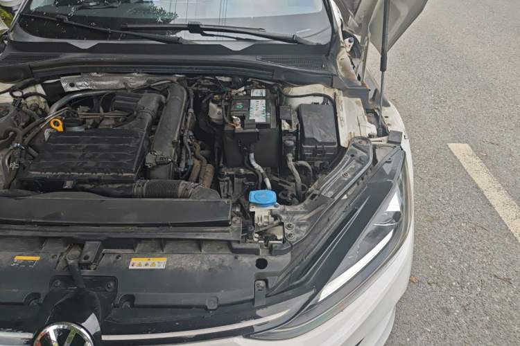 Used Volkswagen Lamando 2023 Lavida L 280TSI DSG Cool & Spicy Edition Engine Bay Left