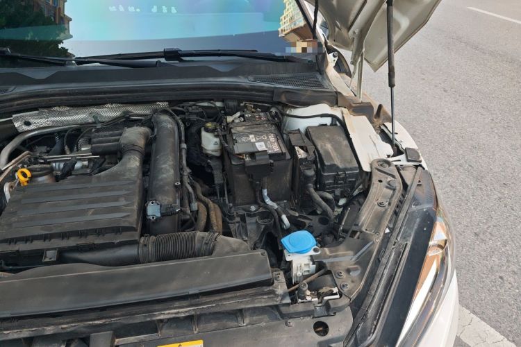 Used Volkswagen Lamando 2023 Lavida L 280TSI DSG Cool & Spicy Edition Engine Bay Left