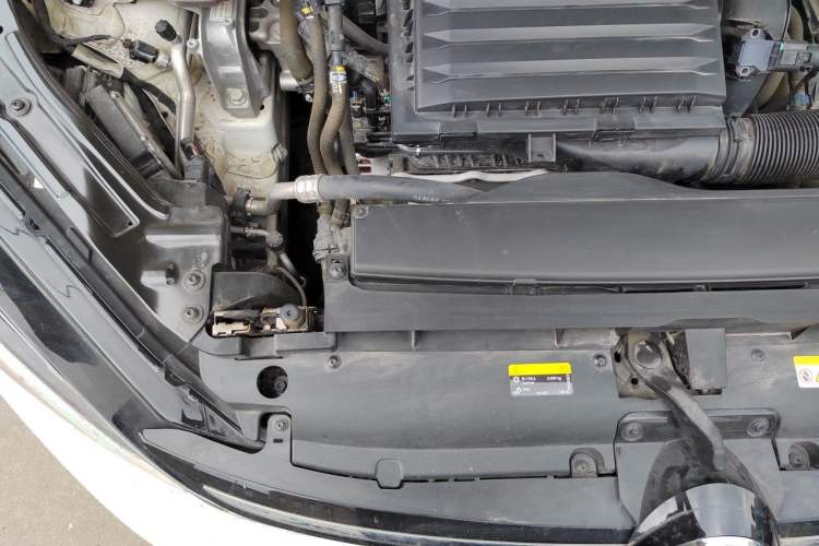 Used Volkswagen Lamando 2023 Lavida L 280TSI DSG Spicy Edition Engine Bay Right