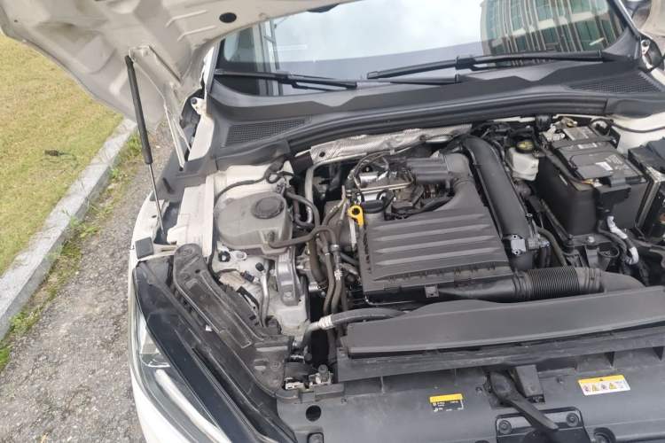 Used Volkswagen Lamando 2023 Lavida L 280TSI DSG Cool & Spicy Edition Engine Bay Right