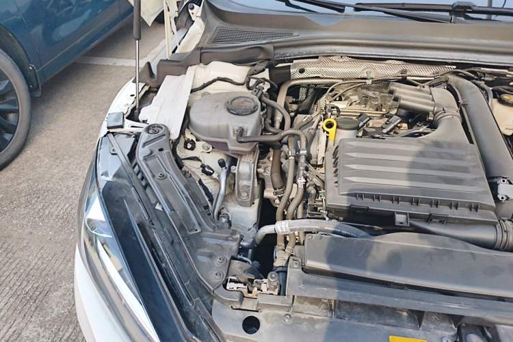 Used Volkswagen Lamando 2023 Lavida L 280TSI DSG Spicy Edition Engine Bay Right
