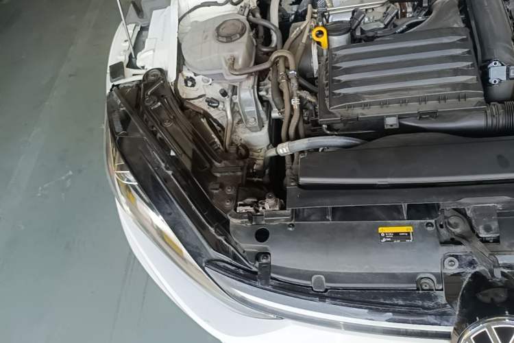 Used Volkswagen Lamando 2023 Lavida L 280TSI DSG Cool & Spicy Edition Engine Bay Right
