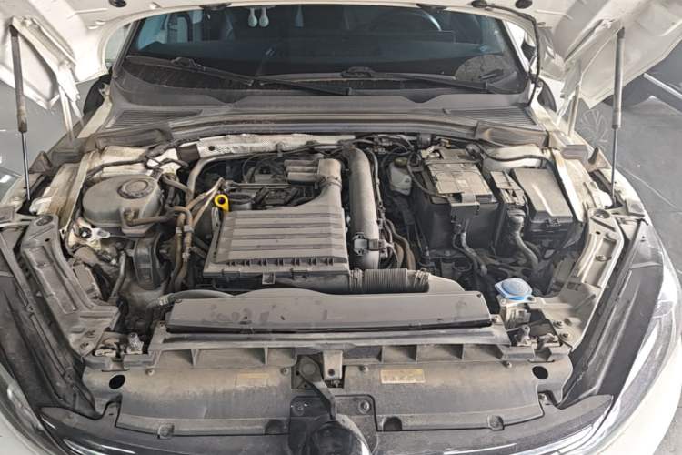 Used Volkswagen Lamando 2023 Lavida L 280TSI DSG Spicy Edition Engine Bay