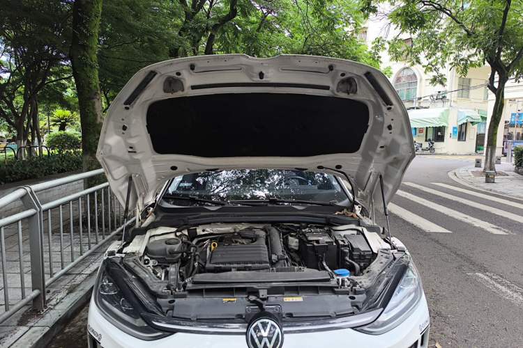 Used Volkswagen Lamando 2023 Lavida L 280TSI DSG Cool & Spicy Edition Engine Bay