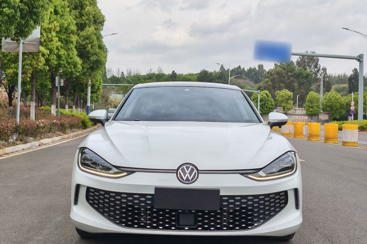 Used Volkswagen Lamando 2023 Lavida L 280TSI DSG Cool & Spicy Edition Exterior 2