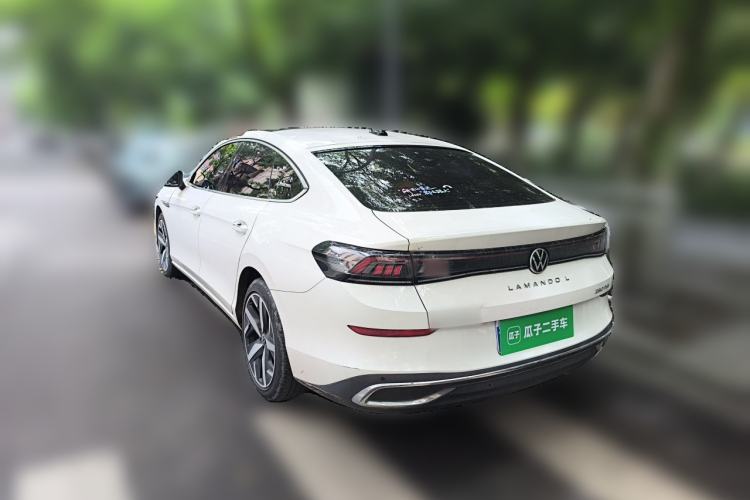 Used Volkswagen Lamando 2023 Lavida L 280TSI DSG Cool & Spicy Edition Exterior 3