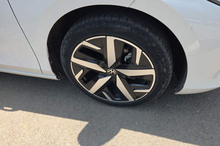 Used Volkswagen Lamando 2023 Lavida L 280TSI DSG Cool & Spicy Edition Exterior 7