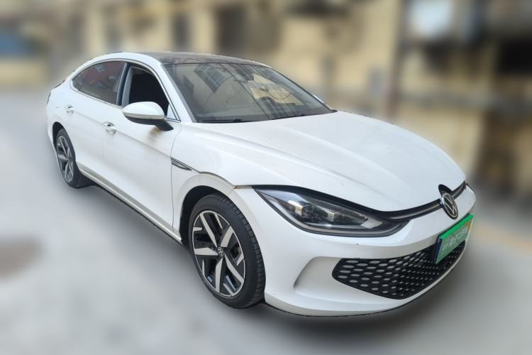 Used Volkswagen Lamando 2023 Lavida L 280TSI DSG Cool & Spicy Edition Front Right 45 Deg