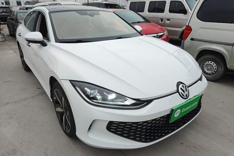 Used Volkswagen Lamando 2023 Lavida L 280TSI DSG Cool & Spicy Edition Front Right 45 Deg