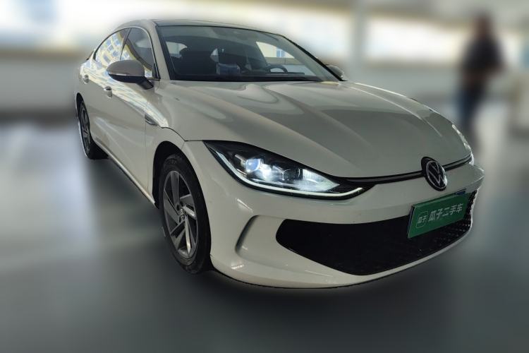 Used Volkswagen Lamando 2023 Lavida L 280TSI DSG Spicy Edition Front Right 45 Deg