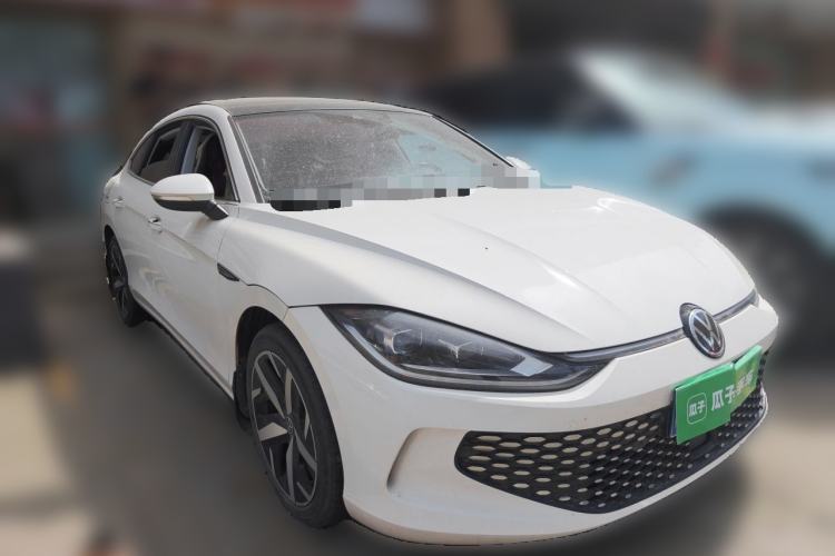 Used Volkswagen Lamando 2023 Lavida L 280TSI DSG Cool & Spicy Edition Front Right 45 Deg