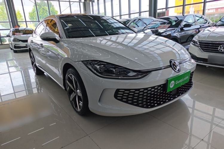 Used Volkswagen Lamando 2023 Lavida L 280TSI DSG Cool & Spicy Edition Front Right 45 Deg