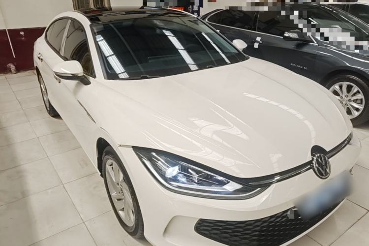 Used Volkswagen Lamando 2023 Lavida L 280TSI DSG Spicy Edition Front Right 45 Deg