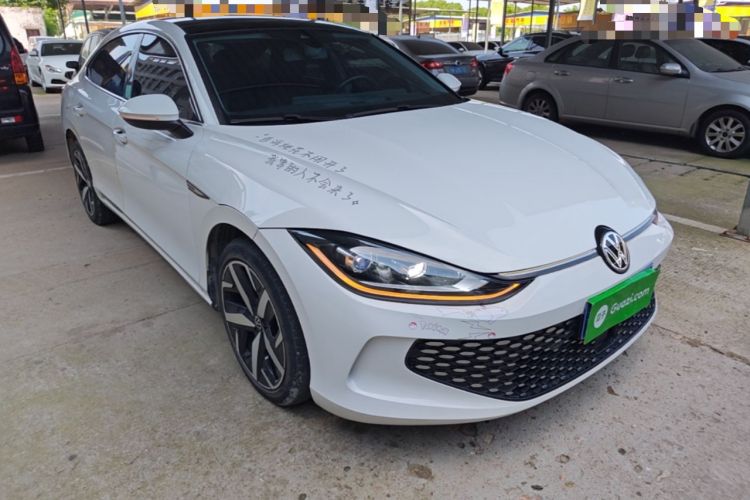 Used Volkswagen Lamando 2023 Lavida L 280TSI DSG Cool & Spicy Edition Front Right 45 Deg