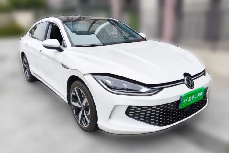 Used Volkswagen Lamando 2023 Lavida L 280TSI DSG Cool & Spicy Edition Front Right 45 Deg