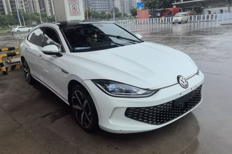 Used Volkswagen Lamando 2023 Lavida L 280TSI DSG Cool & Spicy Edition Front Right 45 Deg