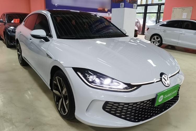 Used Volkswagen Lamando 2023 Lavida L 280TSI DSG Cool & Spicy Edition Front Right 45 Deg