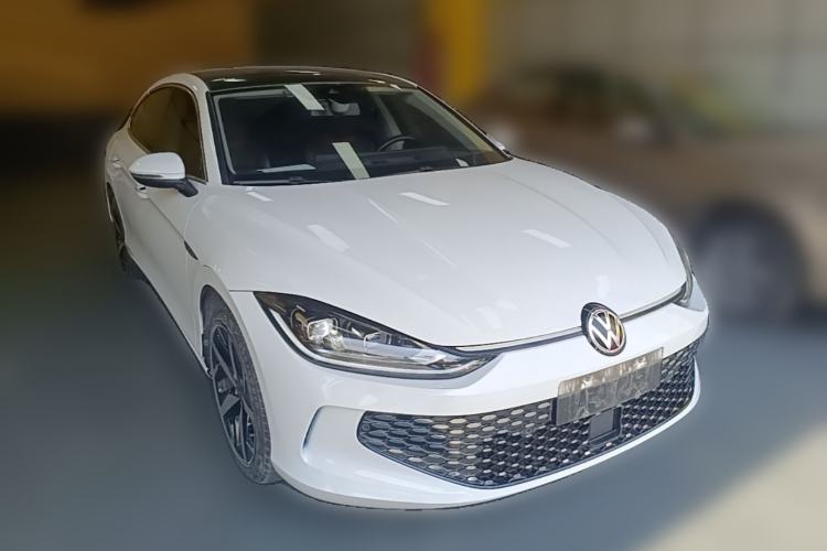 Used Volkswagen Lamando 2023 Lavida L 280TSI DSG Cool & Spicy Edition Front Right 45 Deg