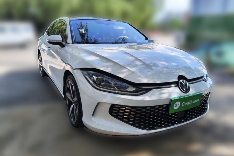Used Volkswagen Lamando 2023 Lavida L 280TSI DSG Cool & Spicy Edition Front Right 45 Deg