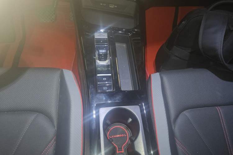 Used Volkswagen Lamando 2023 Lavida L 280TSI DSG Spicy Edition Gear Lever