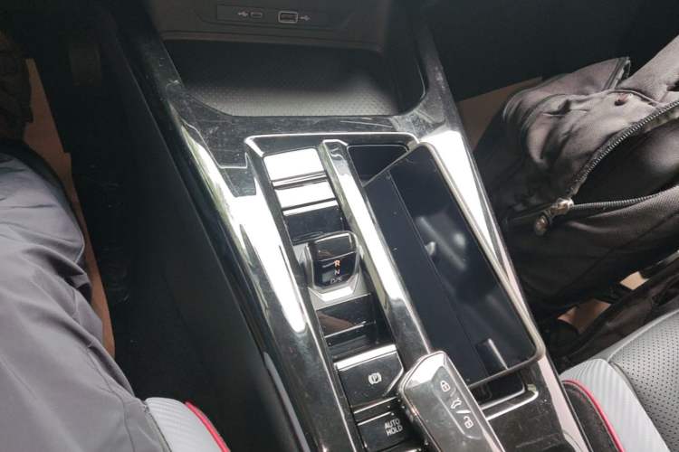 Used Volkswagen Lamando 2023 Lavida L 280TSI DSG Spicy Edition Gear Lever