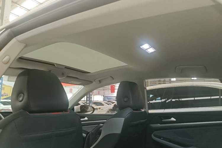 Used Volkswagen Lamando 2023 Lavida L 280TSI DSG Spicy Edition Headliner