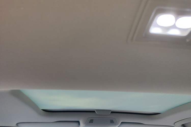 Used Volkswagen Lamando 2023 Lavida L 280TSI DSG Cool & Spicy Edition Headliner