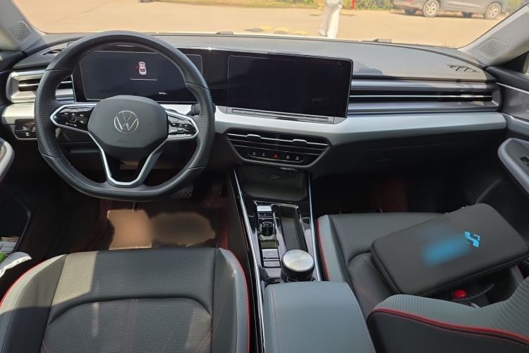 Used Volkswagen Lamando 2023 Lavida L 280TSI DSG Cool & Spicy Edition Interior 2