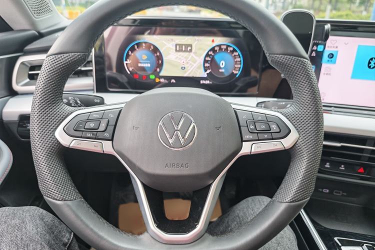 Used Volkswagen Lamando 2023 Lavida L 280TSI DSG Cool & Spicy Edition Interior 4