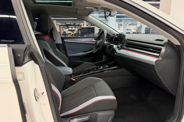 Used Volkswagen Lamando 2023 Lavida L 280TSI DSG Cool & Spicy Edition Interior 4