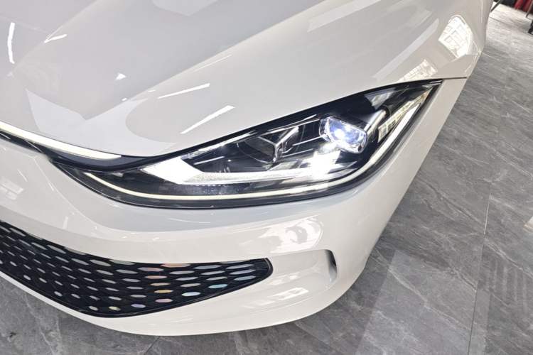 Used Volkswagen Lamando 2023 Lavida L 280TSI DSG Cool & Spicy Edition Left Front Headlight