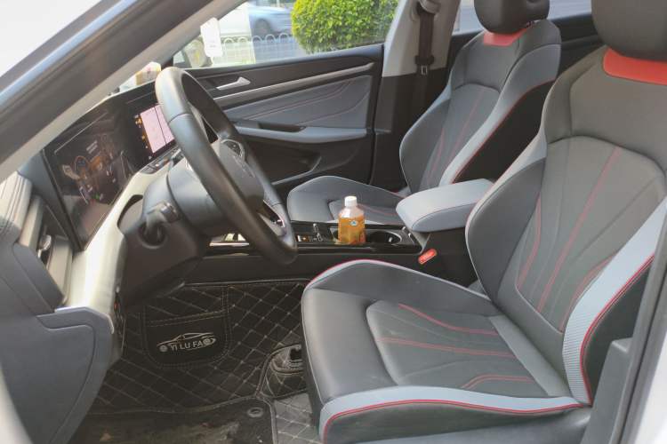 Used Volkswagen Lamando 2023 Lavida L 280TSI DSG Spicy Edition Left Front Seat