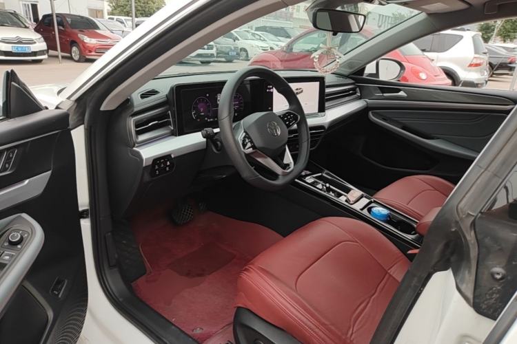 Used Volkswagen Lamando 2023 Lavida L 280TSI DSG Cool & Spicy Edition Left Front Seat