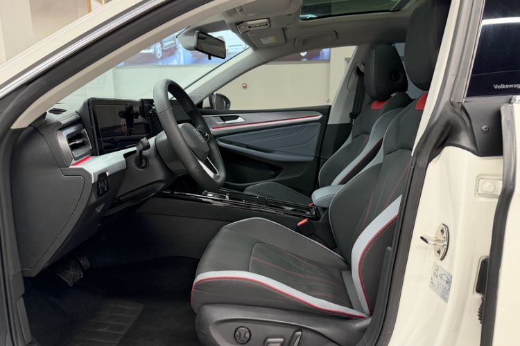 Used Volkswagen Lamando 2023 Lavida L 280TSI DSG Cool & Spicy Edition Left Front Seat