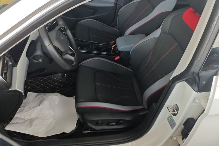 Used Volkswagen Lamando 2023 Lavida L 280TSI DSG Cool & Spicy Edition Left Front Seat