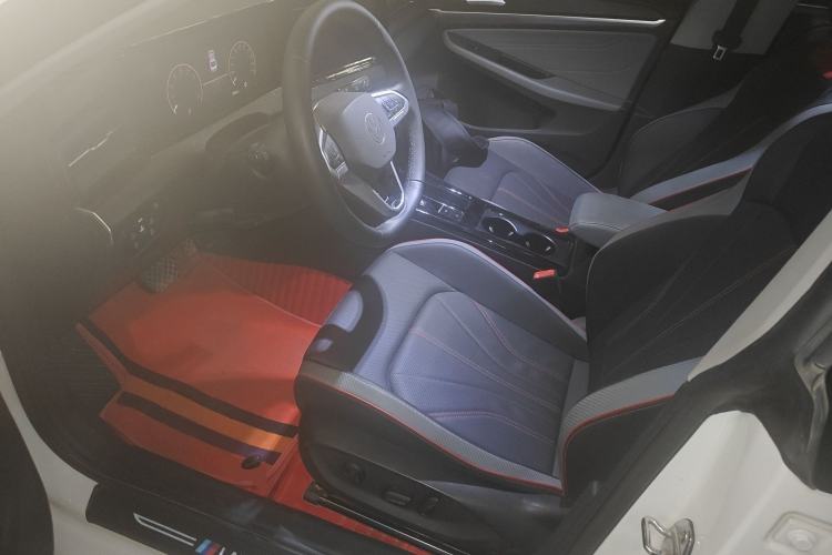 Used Volkswagen Lamando 2023 Lavida L 280TSI DSG Spicy Edition Left Front Seat