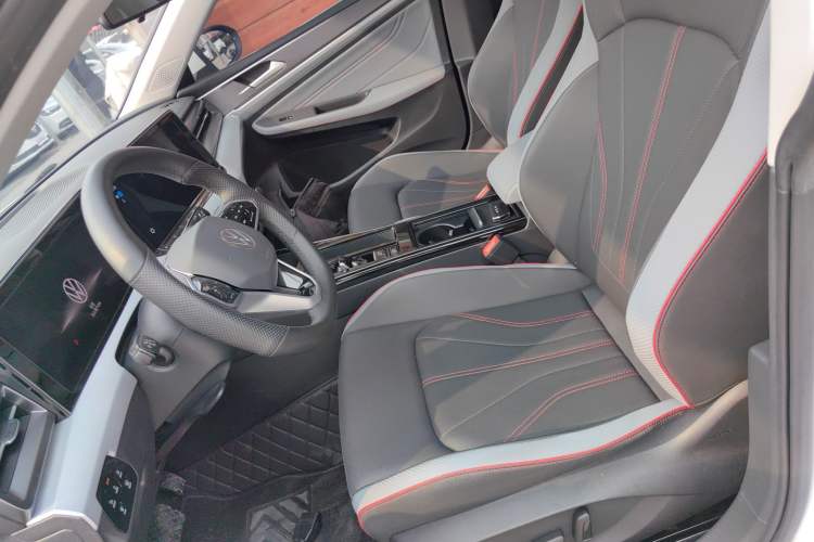 Used Volkswagen Lamando 2023 Lavida L 280TSI DSG Cool & Spicy Edition Left Front Seat