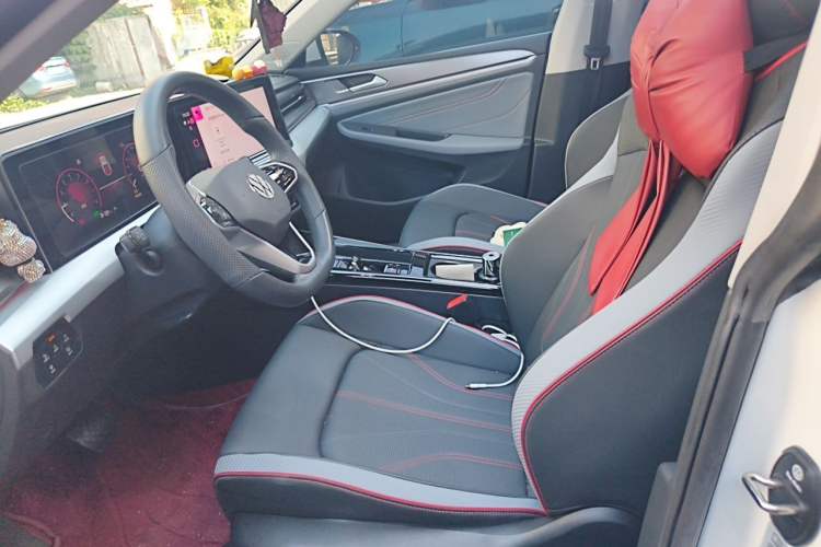 Used Volkswagen Lamando 2023 Lavida L 280TSI DSG Spicy Edition Left Front Seat