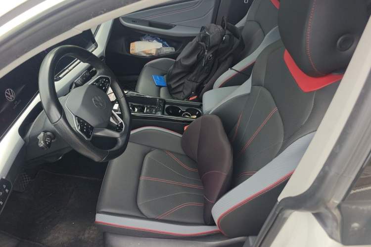 Used Volkswagen Lamando 2023 Lavida L 280TSI DSG Cool & Spicy Edition Left Front Seat