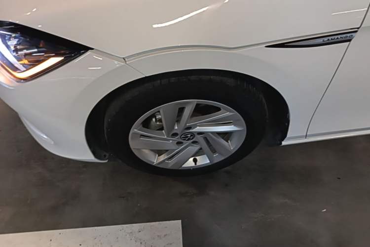 Used Volkswagen Lamando 2023 Lavida L 280TSI DSG Spicy Edition Left Front Wheel Hub