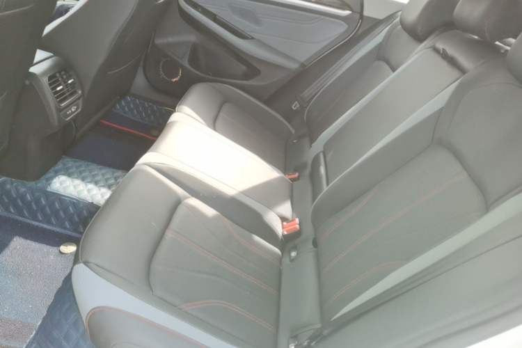 Used Volkswagen Lamando 2023 Lavida L 280TSI DSG Cool & Spicy Edition Left Rear Seat
