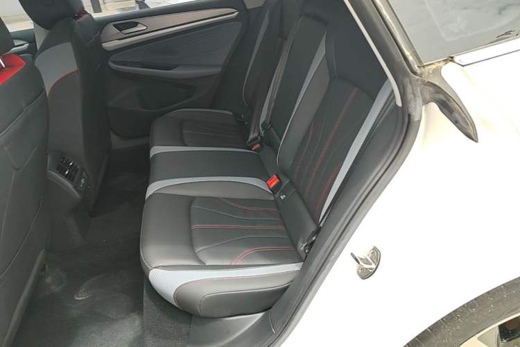 Used Volkswagen Lamando 2023 Lavida L 280TSI DSG Cool & Spicy Edition Left Rear Seat