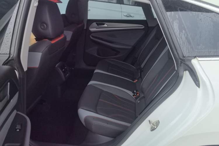 Used Volkswagen Lamando 2023 Lavida L 280TSI DSG Cool & Spicy Edition Left Rear Seat