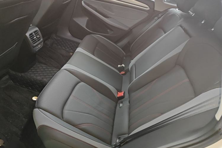 Used Volkswagen Lamando 2023 Lavida L 280TSI DSG Cool & Spicy Edition Left Rear Seat